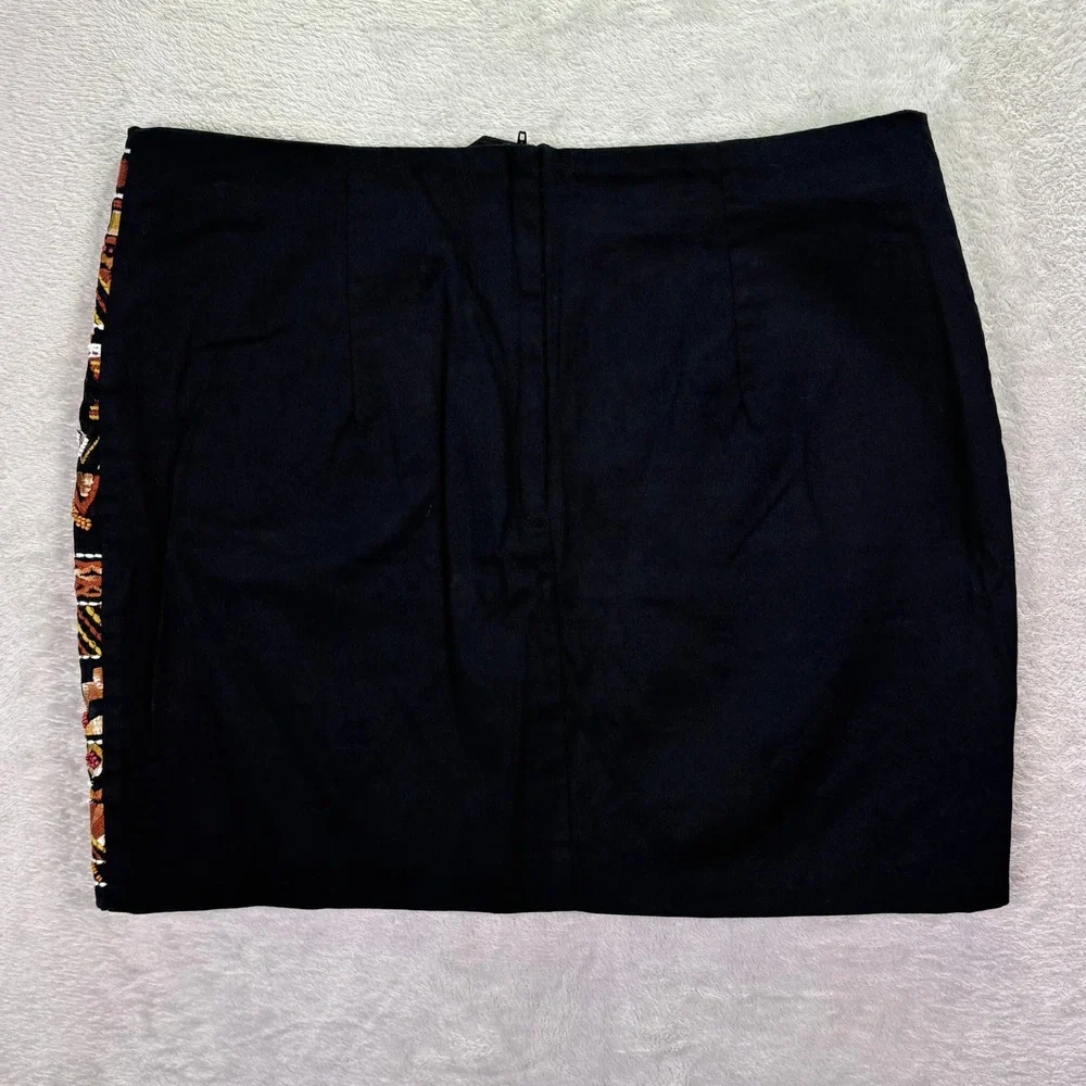 H&M Women Mini Skirt Size 10 Black Multicolor Beaded‎ Embroidered Geometric Boho